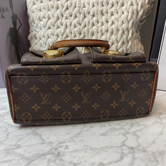 Louis Vuitton Monogram Manhattan PM - Picture 3 of 11